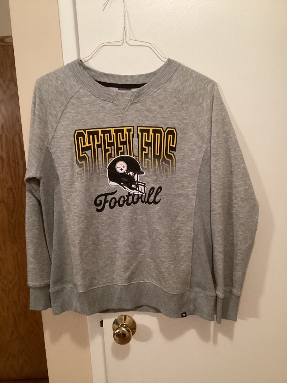 Pittsburgh Steelers women’s sweatshirt (M)